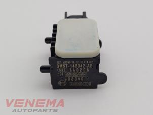 Gebruikte Airbag Sensor Ford Mondeo IV Wagon 2.0 16V Prijs € 9,99 Margeregeling aangeboden door Venema Autoparts