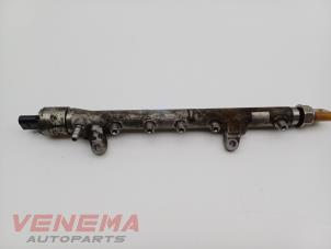 Gebruikte Injector brug Volkswagen Beetle (16AB) 1.6 TDI 16V Prijs € 149,99 Margeregeling aangeboden door Venema Autoparts