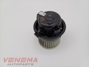 Gebruikte Kachel Ventilatiemotor Opel Corsa F (UB/UH/UP) 1.2 12V 75 Prijs € 74,99 Margeregeling aangeboden door Venema Autoparts