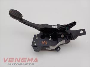 Gebruikte Rempedaal Opel Corsa F (UB/UH/UP) 1.2 12V 75 Prijs € 79,99 Margeregeling aangeboden door Venema Autoparts