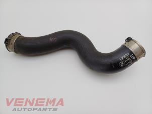 Gebruikte Intercooler Slang BMW 2 serie (F23) 218i 1.5 TwinPower Turbo 12V Prijs € 29,99 Margeregeling aangeboden door Venema Autoparts