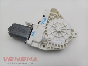 Gebruikte Motor electrisch raam Audi A1 Sportback (8XA/8XF) 1.4 TFSI ACT 16V Prijs € 9,99 Margeregeling aangeboden door Venema Autoparts