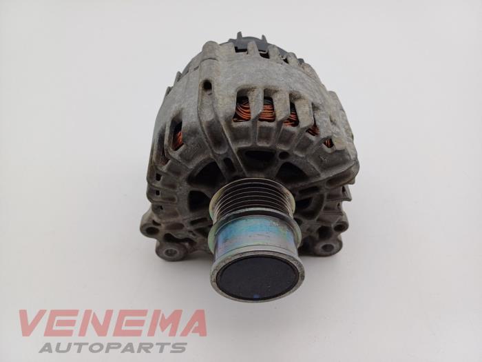Gebruikte Dynamo Audi A1 Sportback (8XA/8XF) 1.4 TFSI ACT 16V Prijs € 29,99 Margeregeling aangeboden door Venema Autoparts