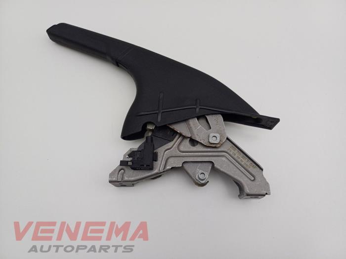 Gebruikte Handrem Mechaniek Volkswagen Polo VI (AW1) 1.0 MPi 12V Prijs € 29,99 Margeregeling aangeboden door Venema Autoparts