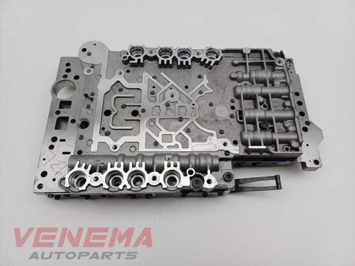 Gebruikte Mechatronic Mercedes C (C205) C-250 2.0 16V Prijs € 599,99 Margeregeling aangeboden door Venema Autoparts