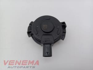 Gebruikte Sensor Nokkenas BMW 1 serie (F21) 120i 2.0 16V Prijs € 14,99 Margeregeling aangeboden door Venema Autoparts