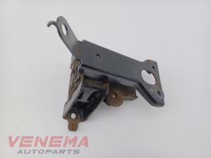 Gebruikte Motorsteun Peugeot 107 1.0 12V Prijs € 24,99 Margeregeling aangeboden door Venema Autoparts