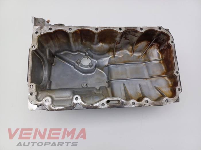 Gebruikte Carterpan BMW 1 serie (F21) 120i 2.0 16V Prijs € 74,99 Margeregeling aangeboden door Venema Autoparts
