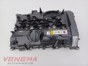 Gebruikte Kleppendeksel BMW 1 serie (F21) 120i 2.0 16V Prijs € 149,99 Margeregeling aangeboden door Venema Autoparts