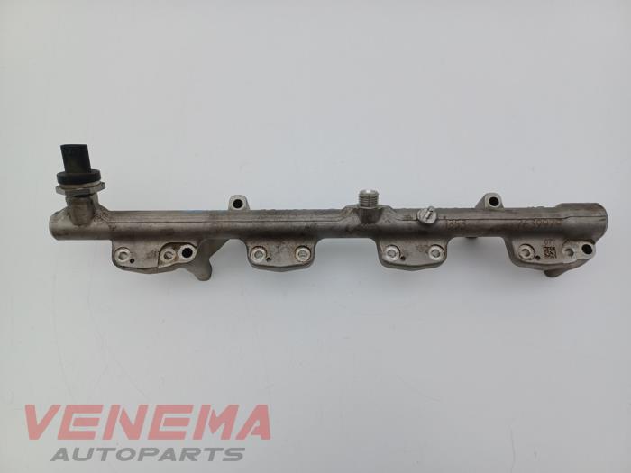 Gebruikte Verstuiver brug BMW 1 serie (F21) 120i 2.0 16V Prijs € 74,99 Margeregeling aangeboden door Venema Autoparts