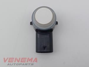 Gebruikte PDC Sensor Mercedes E (C238) E-300 2.0 Turbo 16V Prijs € 9,99 Margeregeling aangeboden door Venema Autoparts