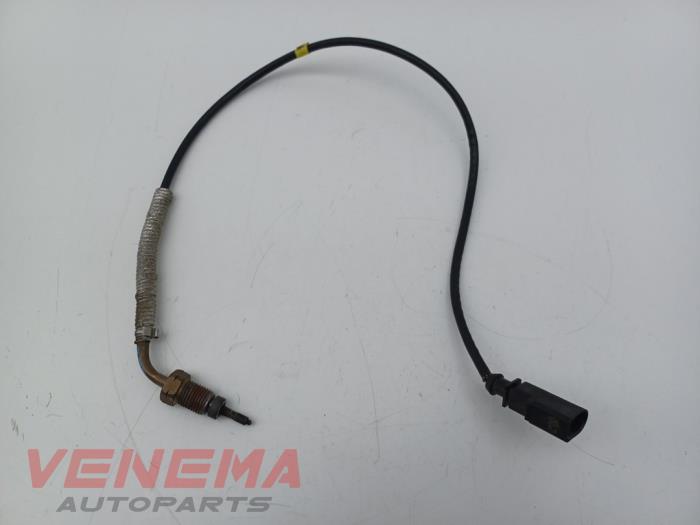 Gebruikte Uitlaat temperatuursensor Volkswagen Golf VII Variant (AUVV) 1.6 TDI BlueMotion 16V Prijs € 29,99 Margeregeling aangeboden door Venema Autoparts