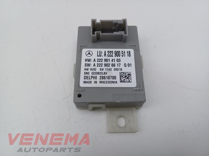 Gebruikte Verlichtings Module Mercedes E (C238) E-300 2.0 Turbo 16V Prijs € 49,99 Margeregeling aangeboden door Venema Autoparts