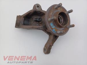 Gebruikte Fusee rechts-voor Ford Mondeo IV Wagon 2.0 16V Prijs € 24,99 Margeregeling aangeboden door Venema Autoparts