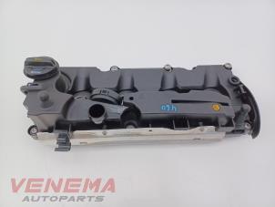 Gebruikte Kleppendeksel Volkswagen Golf VI Cabrio (1K) 2.0 TDI 16V Prijs € 19,99 Margeregeling aangeboden door Venema Autoparts