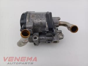 Gebruikte EGR Klep Volkswagen Golf VI Cabrio (1K) 2.0 TDI 16V Prijs € 24,99 Margeregeling aangeboden door Venema Autoparts