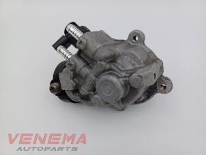 Gebruikte Dieselpomp Volkswagen Golf VI Cabrio (1K) 2.0 TDI 16V Prijs € 99,99 Margeregeling aangeboden door Venema Autoparts