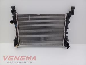 Gebruikte Radiateur Opel Corsa E 1.2 16V Prijs € 34,99 Margeregeling aangeboden door Venema Autoparts