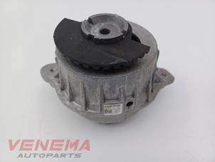 Gebruikte Motorrubber Mercedes E (C238) E-300 2.0 Turbo 16V Prijs € 39,99 Margeregeling aangeboden door Venema Autoparts