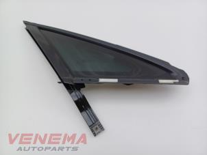 Gebruikte Driehoeks Ruit links-achter Mercedes E (C238) E-300 2.0 Turbo 16V Prijs € 49,99 Margeregeling aangeboden door Venema Autoparts