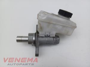 Gebruikte Hoofdremcilinder BMW X1 (F48) xDrive 20i 2.0 16V Twin Power Turbo Prijs € 39,99 Margeregeling aangeboden door Venema Autoparts