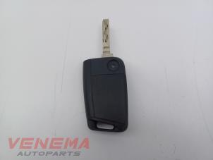 Gebruikte Sleutel Volkswagen Golf Sportsvan (AUVS) 1.2 TSI 16V BlueMOTION Prijs € 24,99 Margeregeling aangeboden door Venema Autoparts