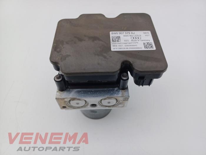 Gebruikte ABS Pomp Audi A4 Avant (B9) 2.0 35 TFSI Mild Hybrid 16V Prijs € 399,99 Margeregeling aangeboden door Venema Autoparts