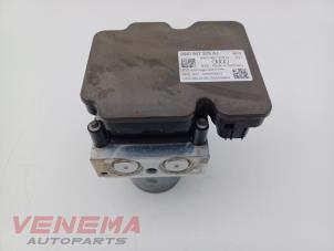Gebruikte ABS Pomp Audi A4 Avant (B9) 2.0 35 TFSI Mild Hybrid 16V Prijs € 399,99 Margeregeling aangeboden door Venema Autoparts