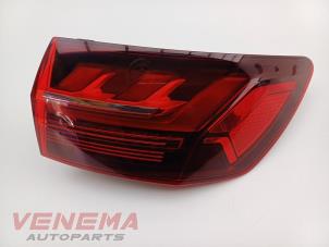 Gebruikte Achterlicht rechts Audi A4 Avant (B9) 2.0 35 TFSI Mild Hybrid 16V Prijs € 199,99 Margeregeling aangeboden door Venema Autoparts