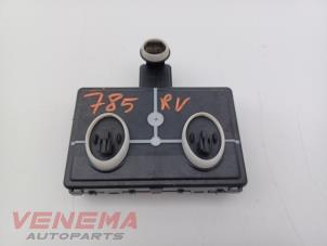 Gebruikte Deur module Audi A4 Avant (B9) 2.0 35 TFSI Mild Hybrid 16V Prijs € 39,99 Margeregeling aangeboden door Venema Autoparts