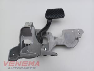 Gebruikte Rempedaal Audi A4 Avant (B9) 2.0 35 TFSI Mild Hybrid 16V Prijs € 79,99 Margeregeling aangeboden door Venema Autoparts