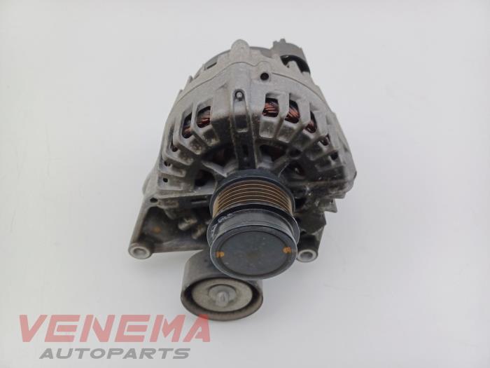 Gebruikte Alternator Mercedes E (C238) E-300 2.0 Turbo 16V Prijs € 299,99 Margeregeling aangeboden door Venema Autoparts