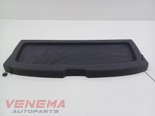 Gebruikte Hoedenplank Volkswagen Polo VI (AW1) 1.0 TSI 12V Prijs € 149,99 Margeregeling aangeboden door Venema Autoparts