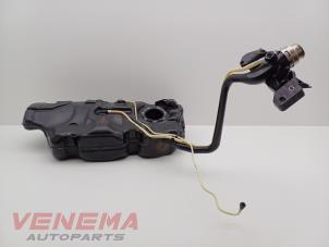 Gebruikte Brandstoftank Volkswagen Polo VI (AW1) 1.0 TSI 12V Prijs € 99,99 Margeregeling aangeboden door Venema Autoparts