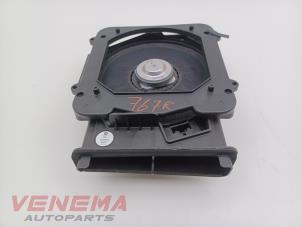 Gebruikte Luidspreker BMW 2 serie Active Tourer (F45) 218i 1.5 TwinPower Turbo 12V Prijs € 34,99 Margeregeling aangeboden door Venema Autoparts