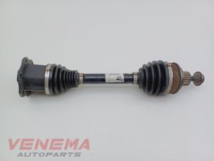 Gebruikte Cardanas rechts-voor (VWA) Audi A4 Avant (B9) 2.0 35 TFSI Mild Hybrid 16V Prijs € 99,99 Margeregeling aangeboden door Venema Autoparts