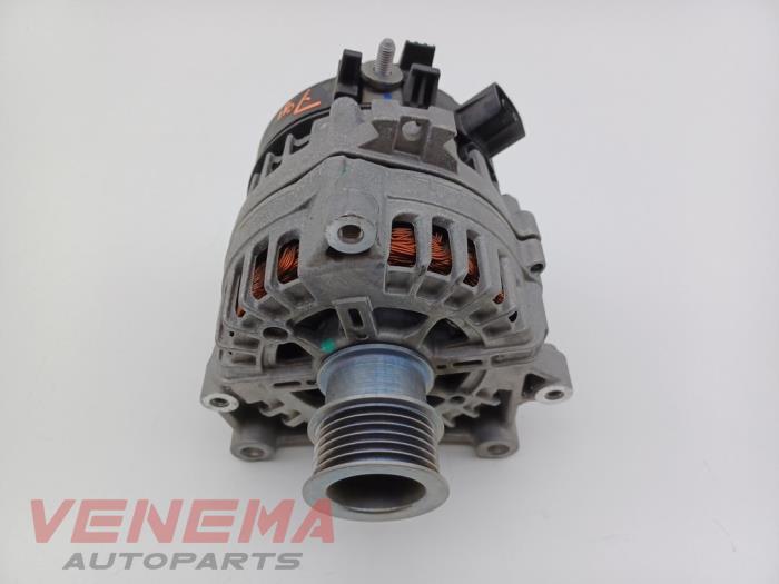 Gebruikte Dynamo BMW 2 serie Active Tourer (U06) 218i 1.5 TwinPower Turbo 12V Prijs € 249,99 Margeregeling aangeboden door Venema Autoparts
