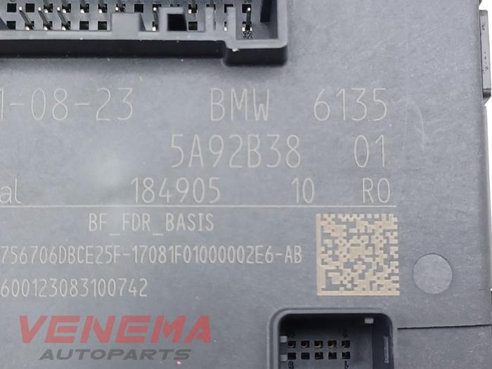 Centrale Deurvergrendelings Module van een BMW 2 serie Active Tourer (U06) 218i 1.5 TwinPower Turbo 12V 2024