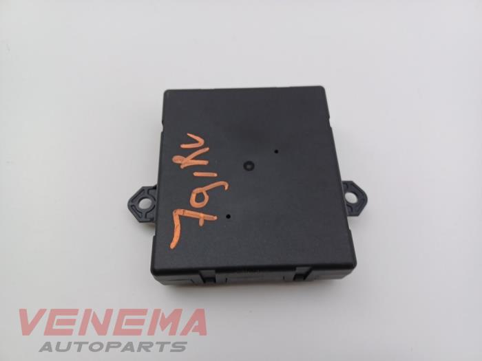 Centrale Deurvergrendelings Module van een BMW 2 serie Active Tourer (U06) 218i 1.5 TwinPower Turbo 12V 2024