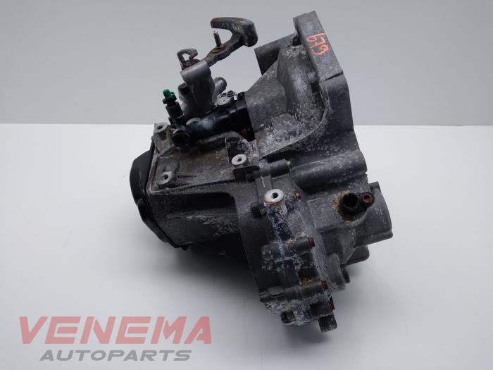Gebruikte Versnellingsbak Seat Ibiza V (KJB) 1.0 TSI 12V Prijs € 349,99 Margeregeling aangeboden door Venema Autoparts