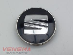 Gebruikte Naafkapje Seat Ibiza V (KJB) 1.0 TSI 12V Prijs € 9,99 Margeregeling aangeboden door Venema Autoparts