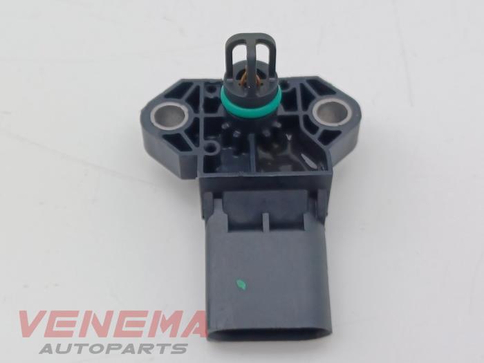 Brandstofdruk sensor van een Audi Q2 (GAB/GAG) 1.0 TFSI 12V 2018