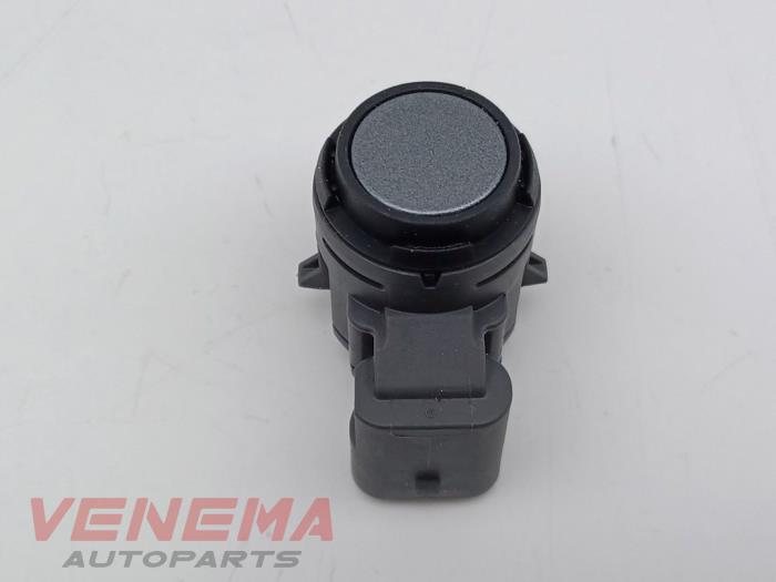 Gebruikte PDC Sensor Volkswagen Passat Variant (CJ5) 2.0 TDI 16V Prijs € 39,99 Margeregeling aangeboden door Venema Autoparts