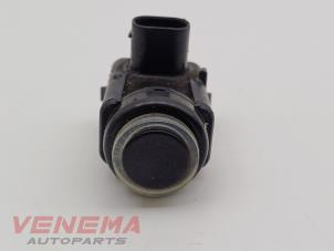 Gebruikte Sensor PDC Opel Zafira (M75) 2.2 16V Direct Ecotec Prijs € 9,99 Margeregeling aangeboden door Venema Autoparts