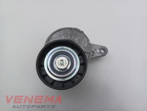 Gebruikte Spanrol Multiriem Volkswagen Passat Variant (CJ5) 2.0 TDI 16V Prijs € 24,99 Margeregeling aangeboden door Venema Autoparts