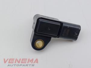 Gebruikte Sensor map (inlaatspruitstuk) Mercedes E (C238) E-300 2.0 Turbo 16V Prijs € 24,99 Margeregeling aangeboden door Venema Autoparts