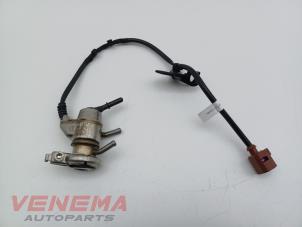 Gebruikte Injector adblue Volkswagen Passat Variant (CJ5) 2.0 TDI 16V Prijs € 99,99 Margeregeling aangeboden door Venema Autoparts