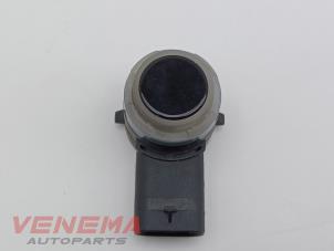 Gebruikte PDC Sensor Opel Corsa F (UB/UH/UP) 1.2 Turbo 12V 130 Prijs € 9,99 Margeregeling aangeboden door Venema Autoparts