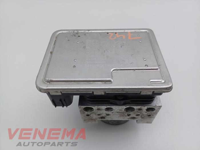 Gebruikte ABS Pomp Volkswagen Tiguan (AD1) 1.5 TSI 16V Evo BlueMotion Technology Prijs € 84,99 Margeregeling aangeboden door Venema Autoparts