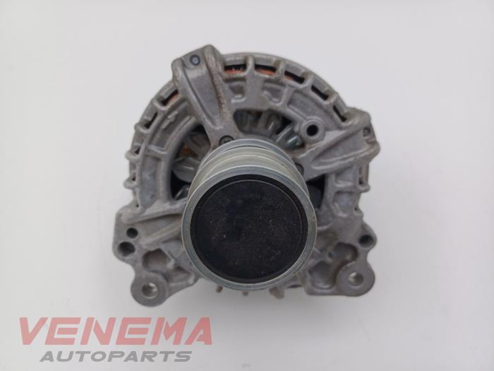 Gebruikte Alternator Volkswagen T-Cross 1.0 TSI 115 12V Prijs € 34,99 Margeregeling aangeboden door Venema Autoparts